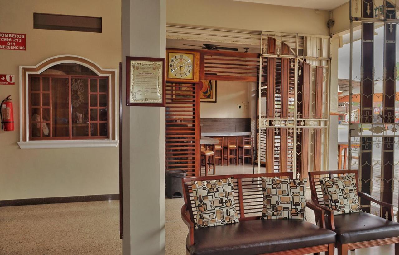 Vallejo Hotel Huaquillas Ngoại thất bức ảnh