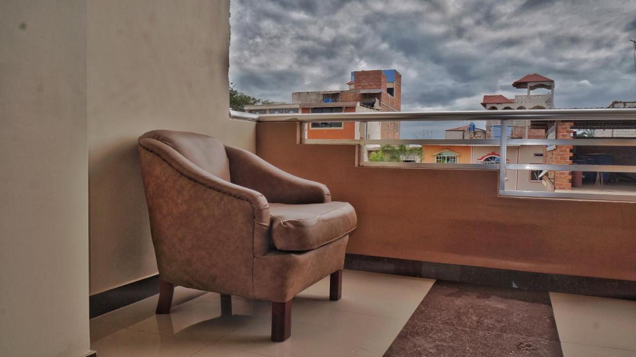 Vallejo Hotel Huaquillas Ngoại thất bức ảnh