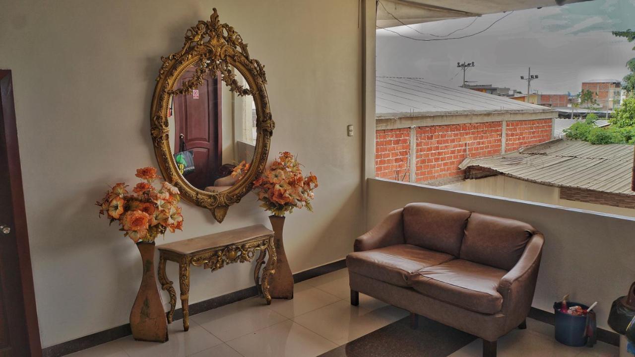 Vallejo Hotel Huaquillas Ngoại thất bức ảnh