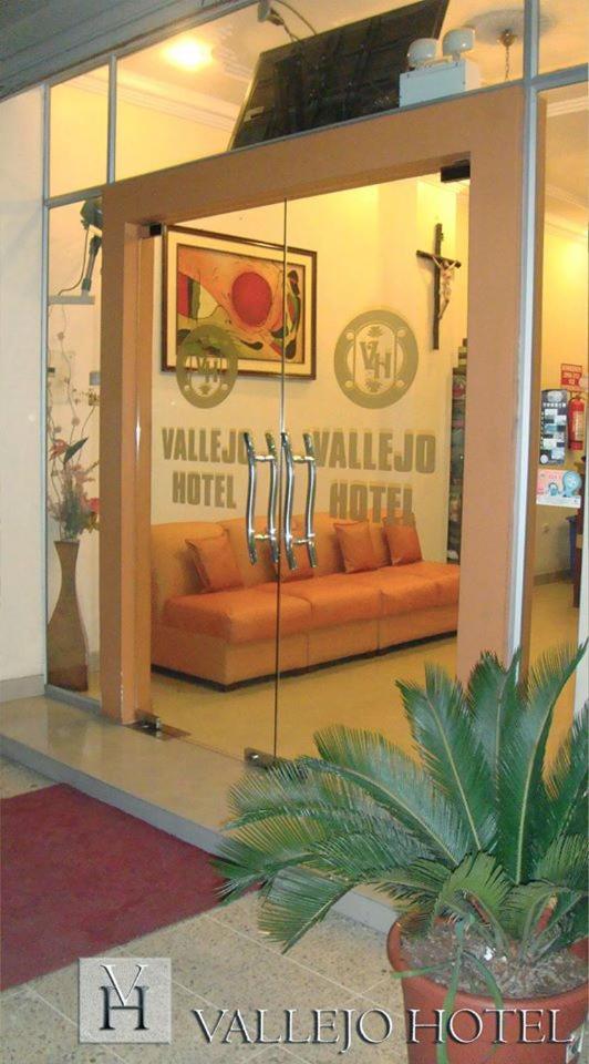 Vallejo Hotel Huaquillas Ngoại thất bức ảnh
